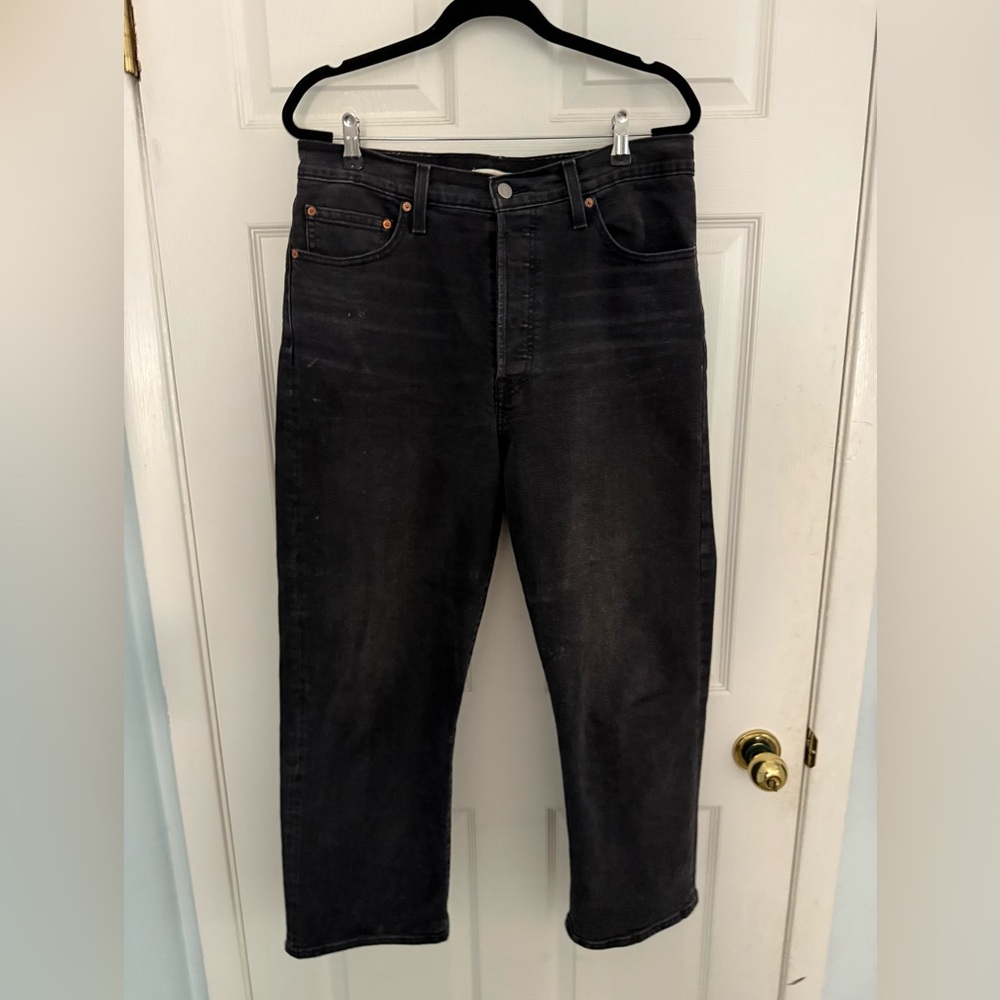 Levi's Women's Black Ankle Jeans